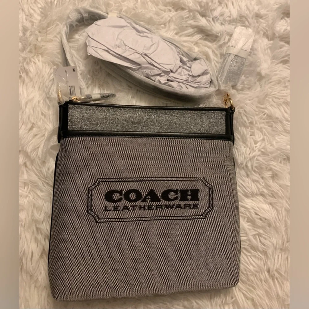 Coach Badge Jacquard Kitt Crossbody Bag Purse - Picture 6 of 6